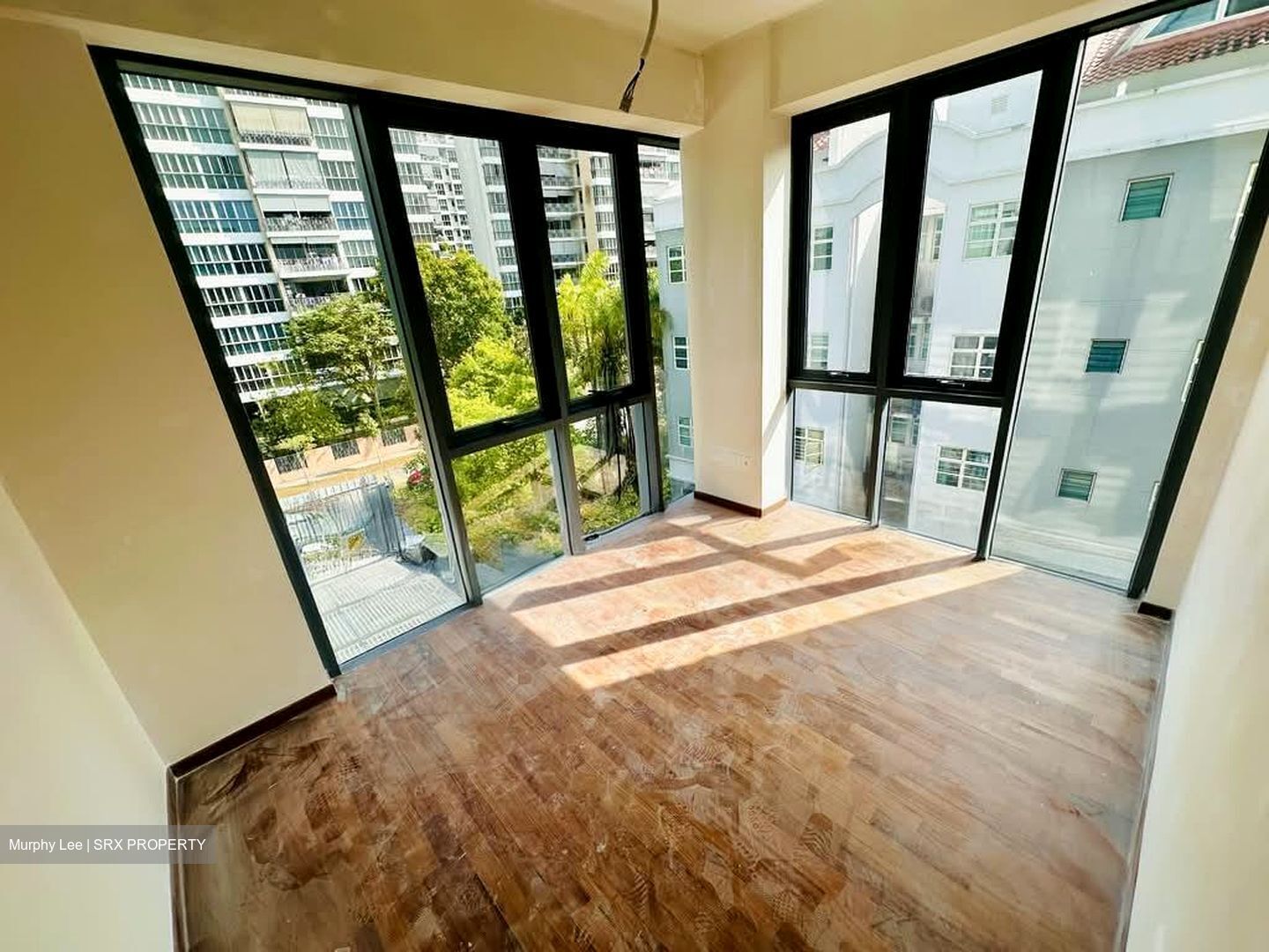 The Shorefront (D17), Apartment #542425211